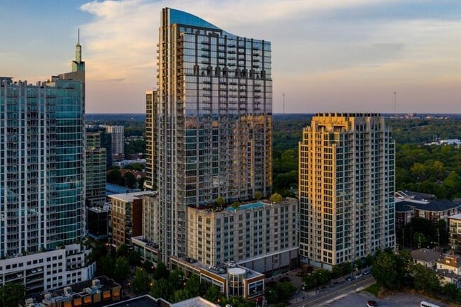 property at 855 Peachtree St NE