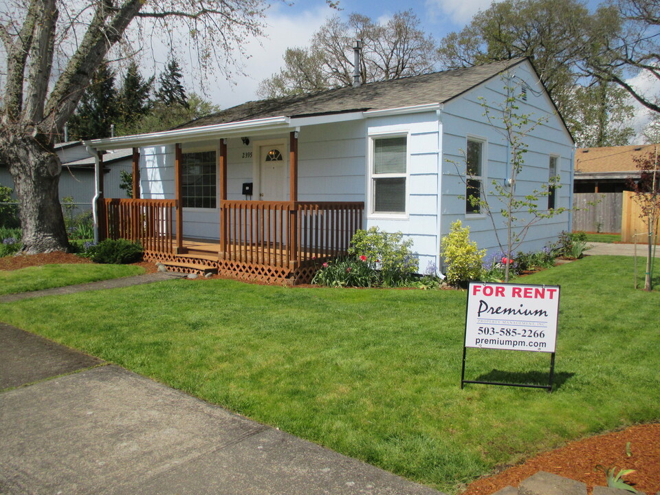 2395 Hyde St SE in Salem, OR - Building Photo