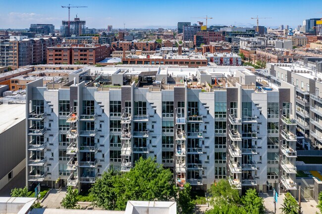 West Loop Commercial Space in Chicago, IL - Foto de edificio - Building Photo