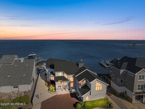 1207 Capstan Dr in Forked River, NJ - Building Photo - Building Photo