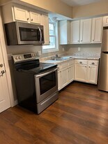 403 Railroad St, Unit 403 in Urbana, OH - Building Photo