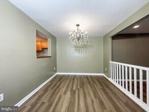 8202 Ashford Blvd in Laurel, MD - Building Photo - Building Photo