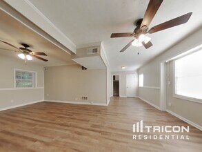60 Wellington Dr in Mcdonough, GA - Building Photo - Building Photo