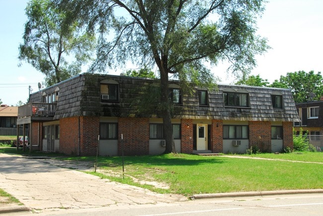 209-211 Deer Valley Rd in Madison, WI - Foto de edificio - Building Photo