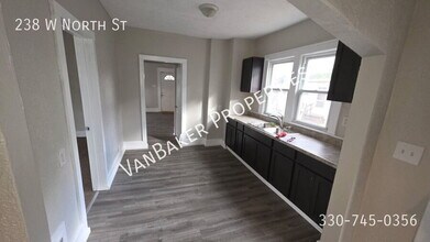 238 W North St in Akron, OH - Building Photo - Building Photo