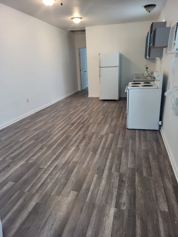 property at 3436 Bloomingdale Ct