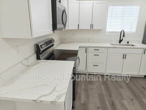 7416 N 62nd Ave in Glendale, AZ - Building Photo - Building Photo