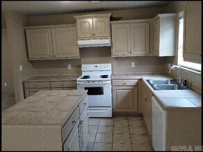 8005 Jasmine Cove in Bauxite, AR - Building Photo - Building Photo