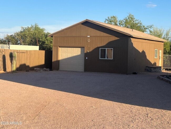 property at 2529 E Scenic St