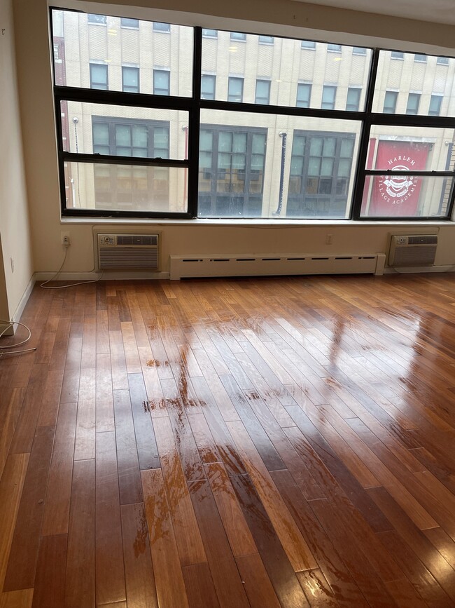 29 W 125th St, Unit 4 in New York, NY - Building Photo - Building Photo