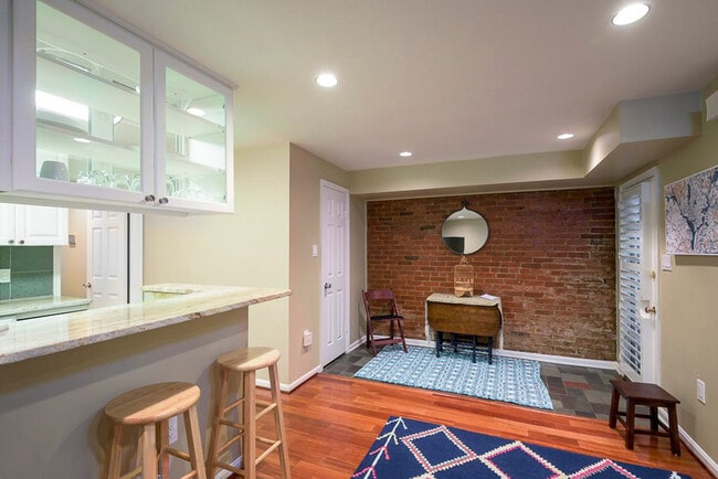 1001 New Hampshire Ave NW in Washington, DC - Building Photo - Building Photo