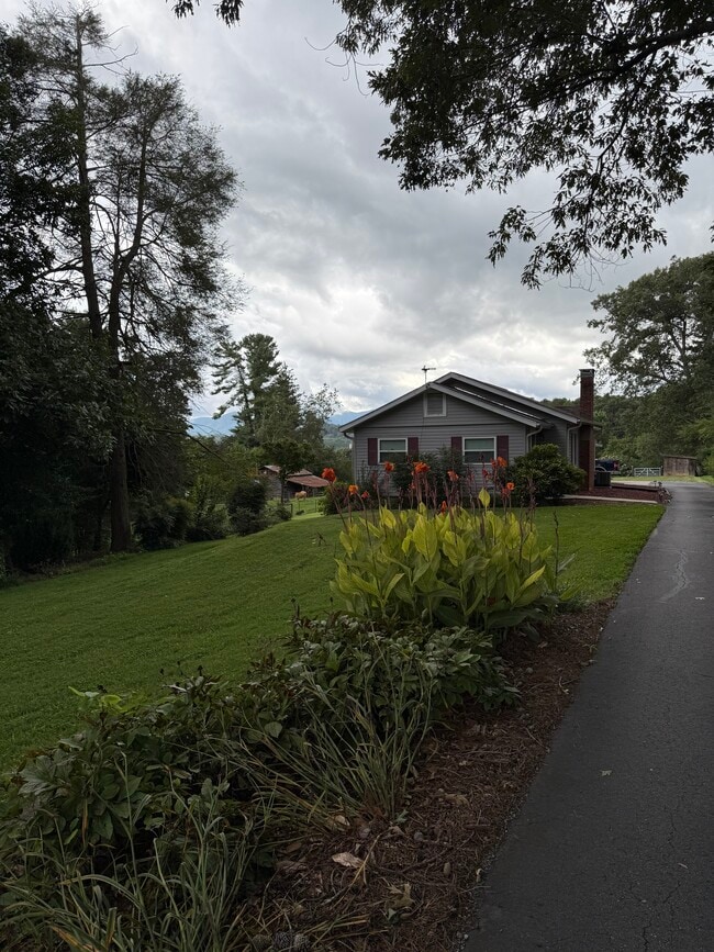 property at 365 Asbury Rd
