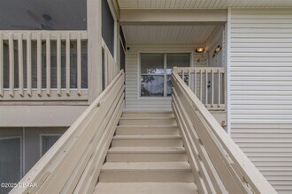 1600 Big Tree Rd, Unit D6 in South Daytona, FL - Building Photo - Building Photo