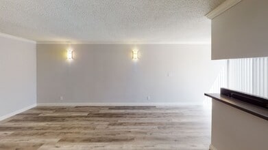 Berryman Apts in Los Angeles, CA - Building Photo - Interior Photo