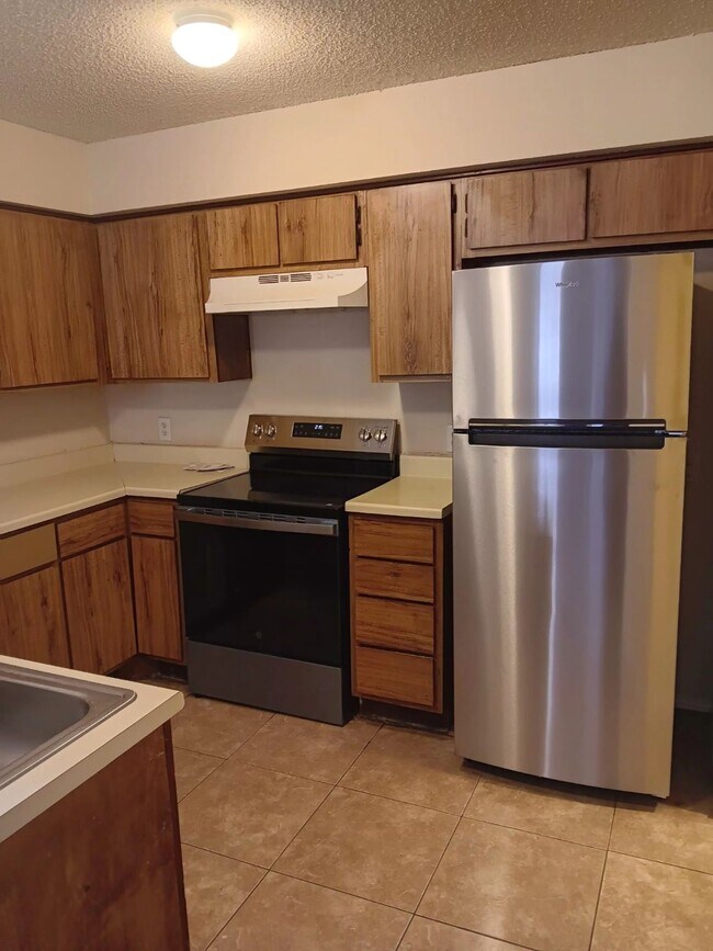 property at 11941 Bob White Dr