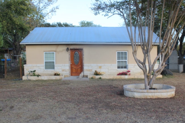 property at 18524 N Benton St