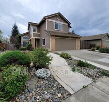 4118 Venice Ct in Elk Grove, CA - Building Photo