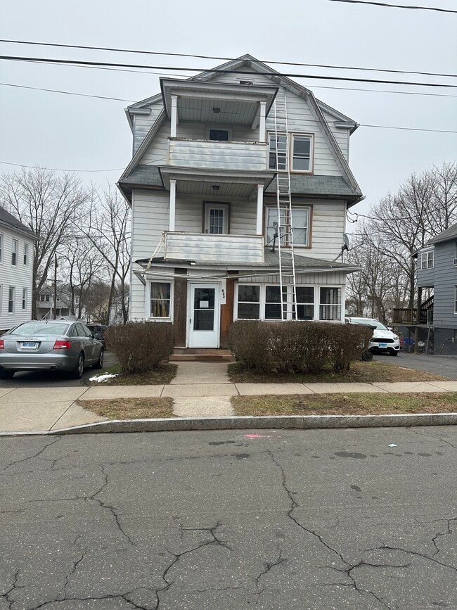 property at 654 High St
