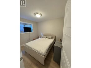 2240 Brookmount Ave in Coquitlam, BC - Building Photo - Building Photo