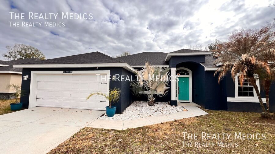 2239 Wolf Ridge Ln in Mount Dora, FL - Building Photo