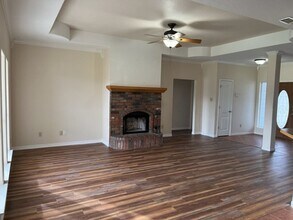 376 County Rd 4710 in Kempner, TX - Building Photo - Building Photo