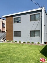 908 N Louise St-Unit -4 in Glendale, CA - Building Photo - Building Photo