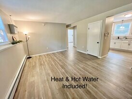 62 Cisar Rd, Unit 1 in Willington, CT - Building Photo
