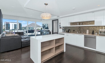 4422 N 75th St in Scottsdale, AZ - Building Photo - Building Photo