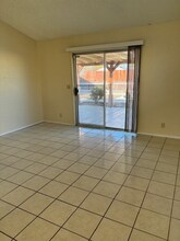 2215 Morningside Ave in Lancaster, CA - Building Photo - Building Photo