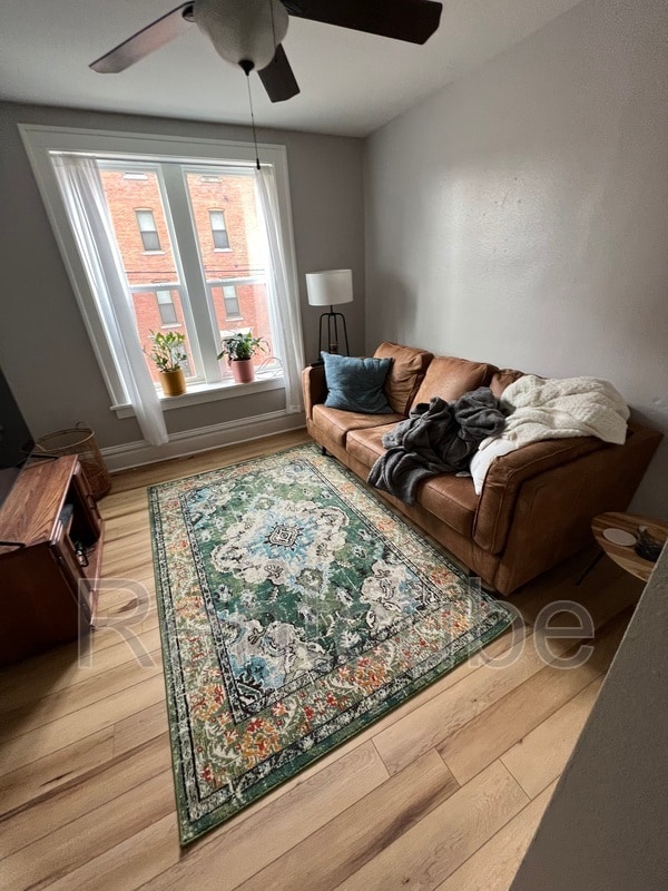 243 W 11th St in Dubuque, IA - Building Photo - Building Photo