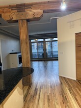 417 S Jefferson St, Unit 213B in Chicago, IL - Building Photo - Building Photo