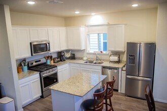 7347 Harvest Bay in San Antonio, TX - Building Photo - Building Photo