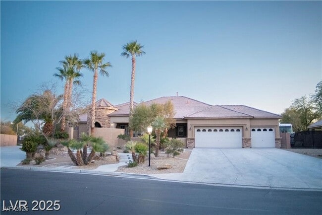property at 5527 Breecher Ave