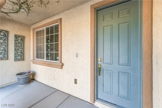 1005 Windwalker Ave in North Las Vegas, NV - Building Photo - Building Photo