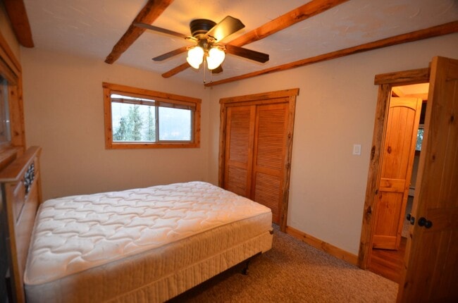 property at 471 High Point Dr
