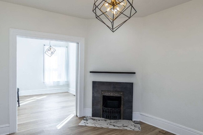 300 Inca St in Denver, CO - Building Photo - Building Photo