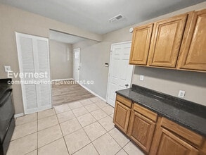 252 Meadowdale Ave in Birmingham, AL - Building Photo - Building Photo