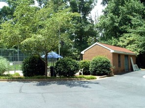 Ashley Oaks Apartments in Carrollton, GA - Building Photo - Building Photo