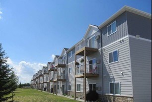 Timber Ridge in Moorhead, MN - Building Photo