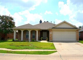 9809 Carter Dr in McKinney, TX - Building Photo