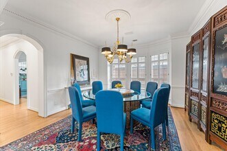 2222 Nantucket Dr in Houston, TX - Building Photo - Building Photo