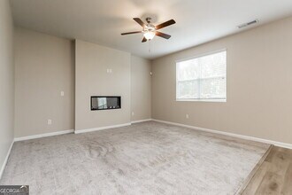 319 Hamilton Pointe Dr in Mcdonough, GA - Building Photo - Building Photo