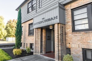 1225 Chemeketa St NE in Salem, OR - Building Photo