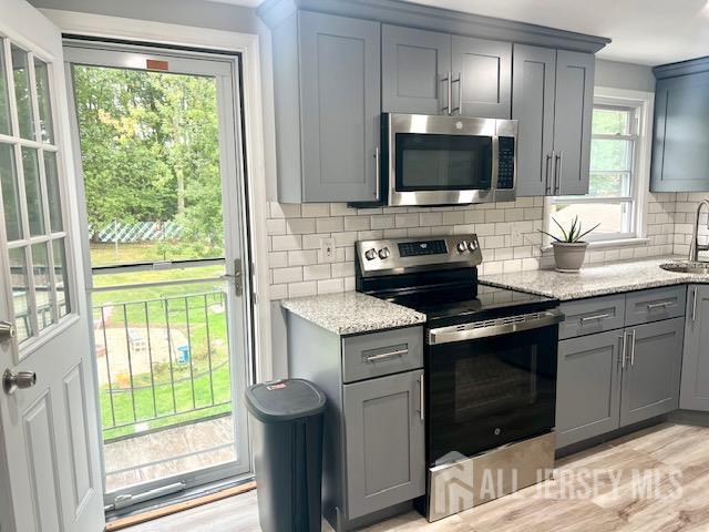 213 Temple Way in Woodbridge Township, NJ - Building Photo - Building Photo