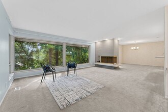 16406 Marine View Dr SW in Burien, WA - Building Photo - Building Photo