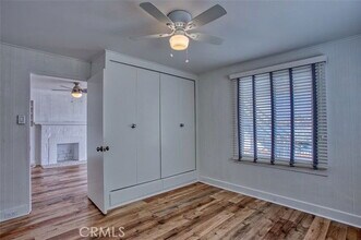 415 Edgewater Pl in Newport Beach, CA - Building Photo - Building Photo