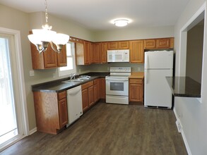 955 3rd St in Jesup, IA - Building Photo - Building Photo