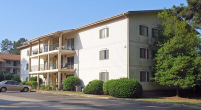 Lexington Green Condominiums in Columbia, SC - Building Photo - Building Photo