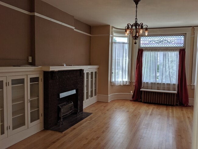 812 W Granite St, Unit 812 U