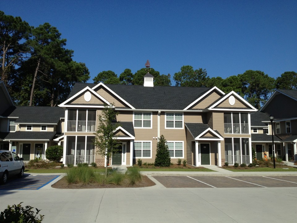 May River Village in Bluffton, SC - Building Photo